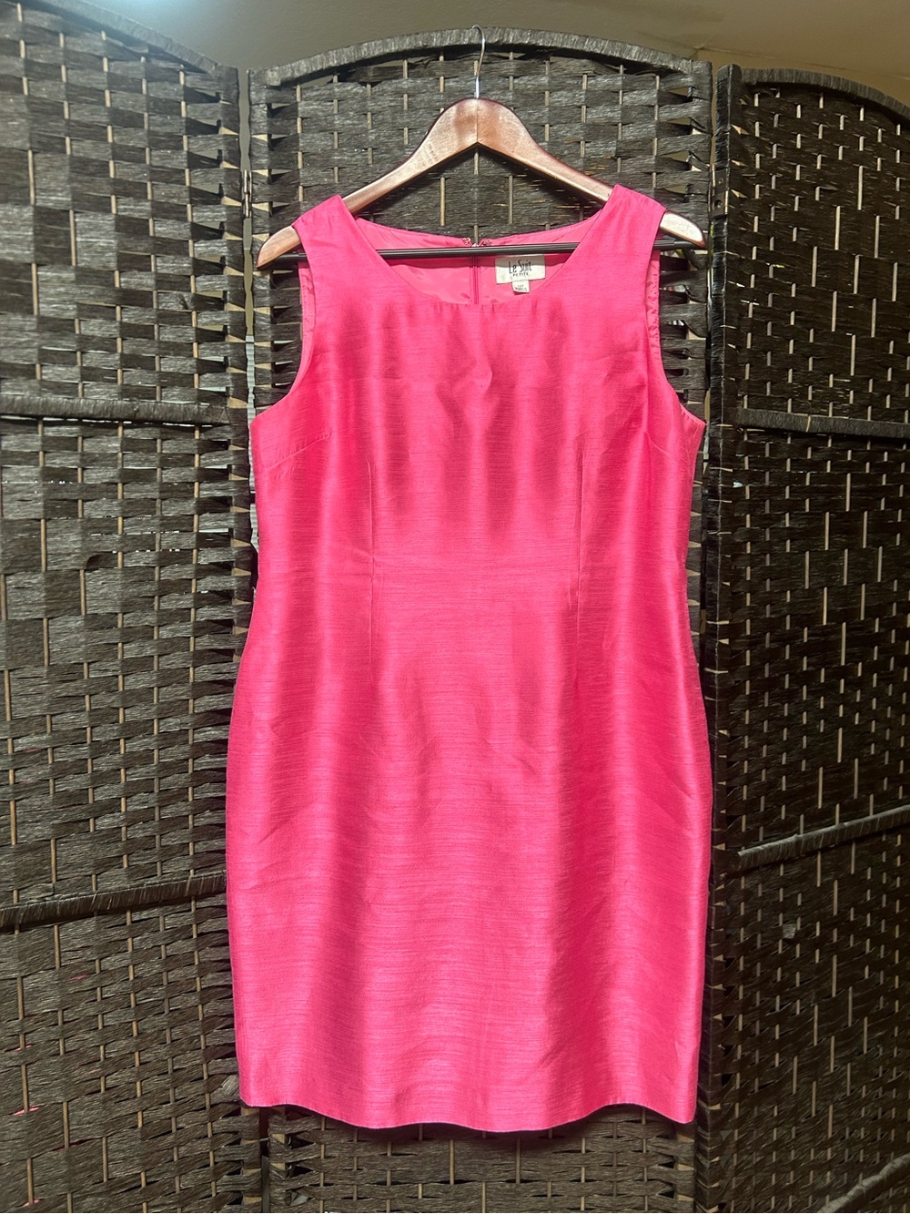 Le Suit pink raw silk structured dress size 12 petite